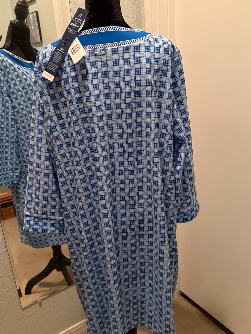 Cabana Life Blue Patterned Tunic with Navy Trim NWT - Picture 2 of 5